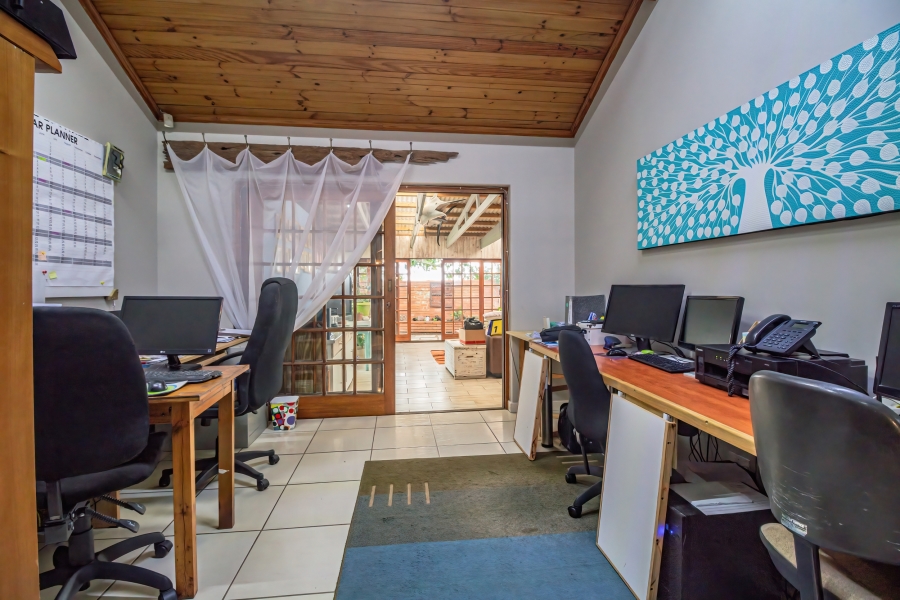4 Bedroom Property for Sale in Bramhope Eastern Cape